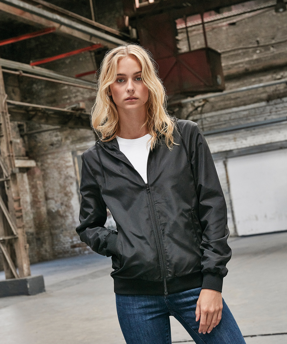 Build Your Brand BY147 Ladies´ Recycled Windrunner Windbreaker