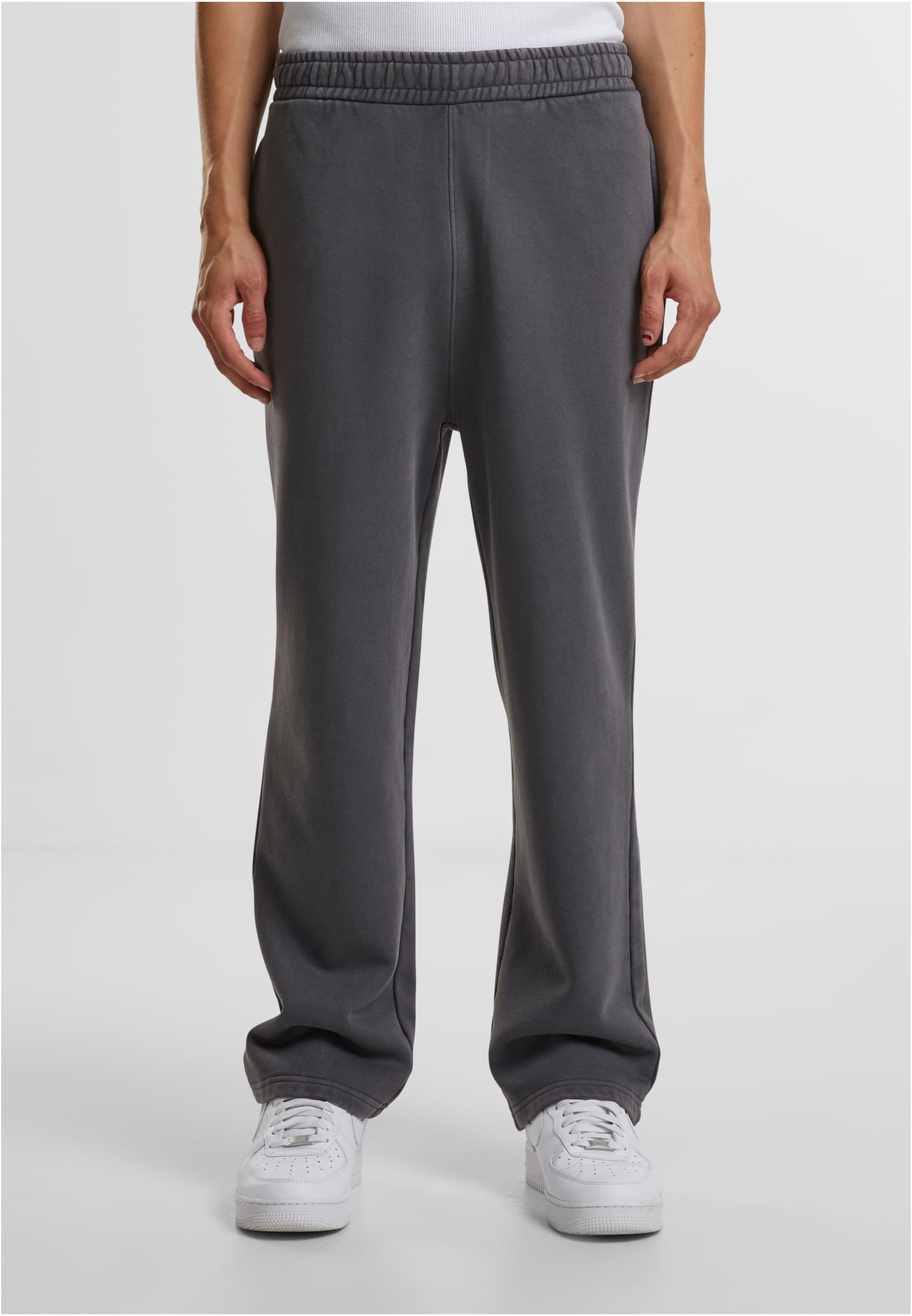 Build Your Brand BY296 Vintage Heavy Trackpants