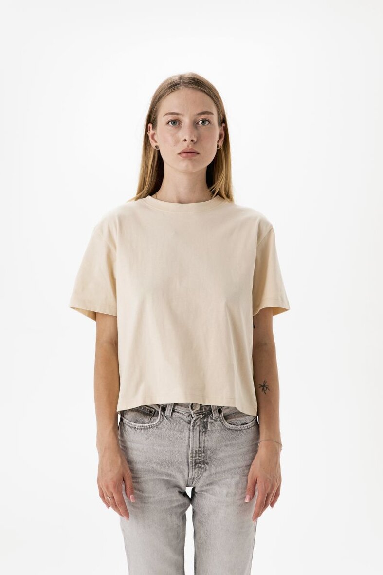Mantis M198 Women's Cropped Heavy T
