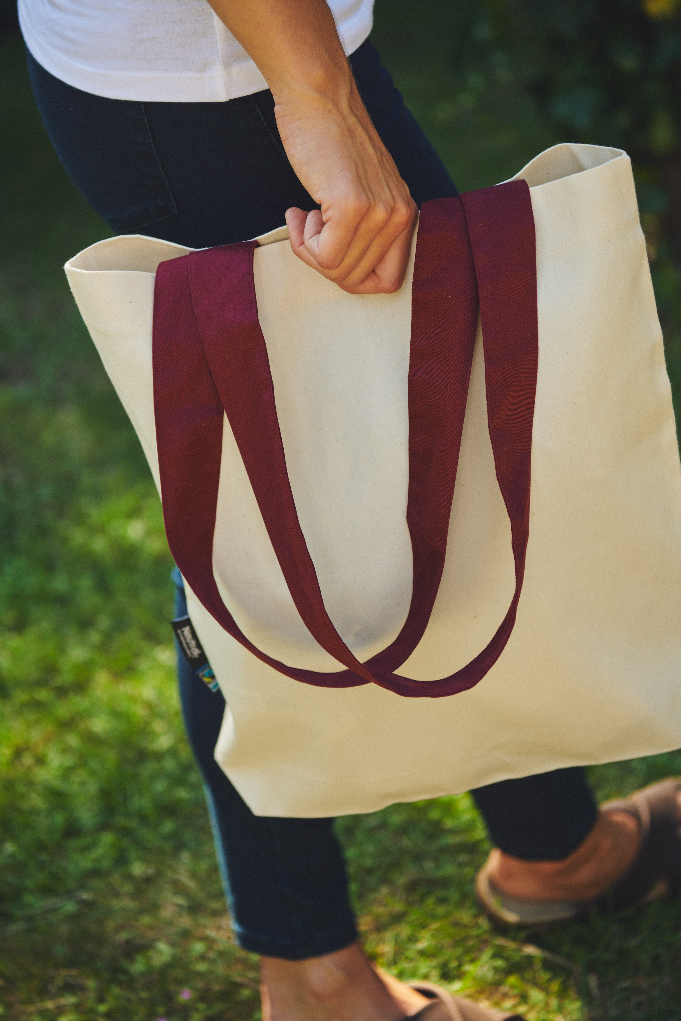 Neutral O90002 Twill Bag with Contrast Handles