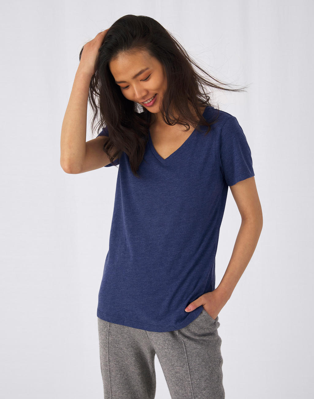 B&C TW058 V-Neck Triblend/women T-Shirt