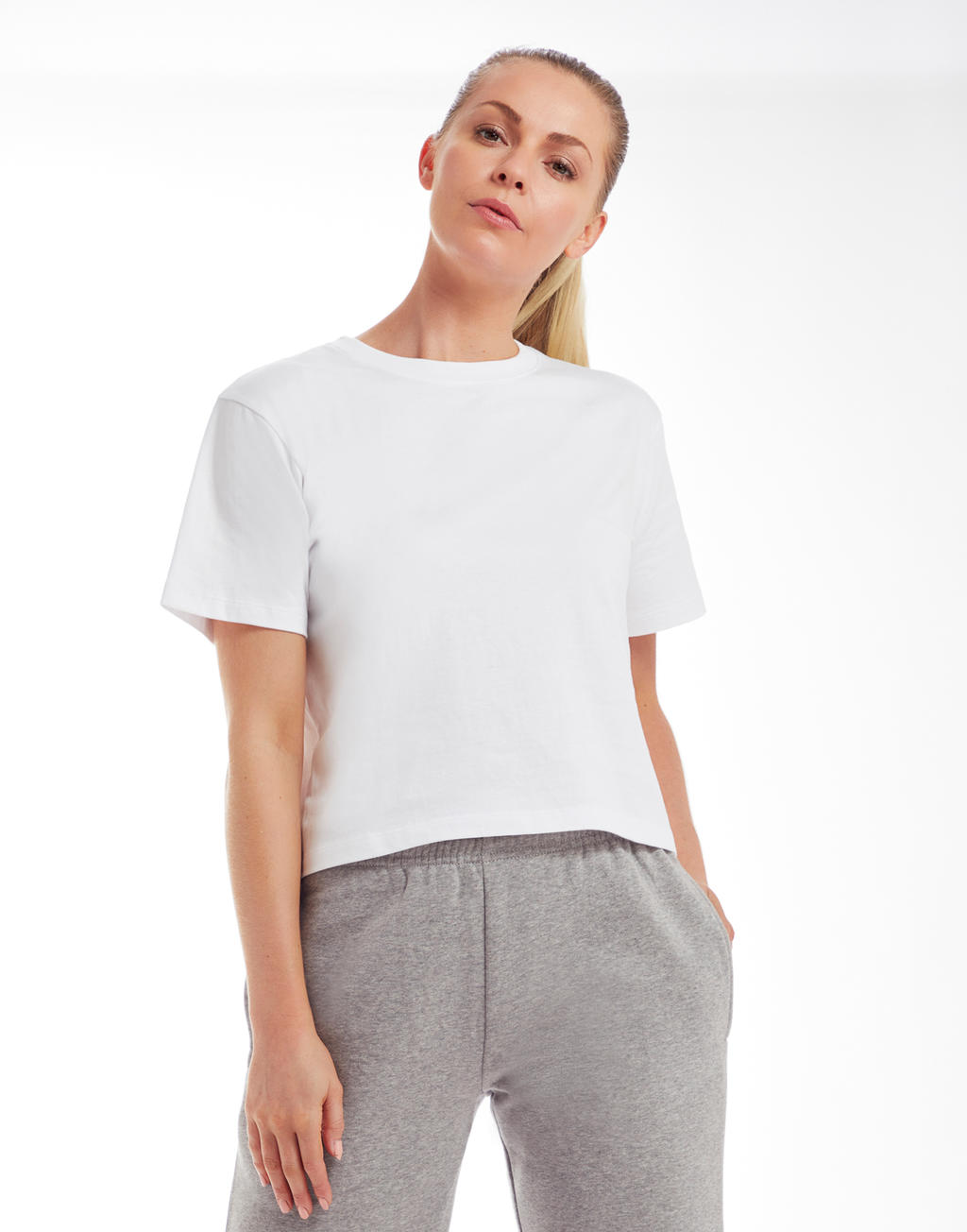 Mantis M198 Women's Cropped Heavy T