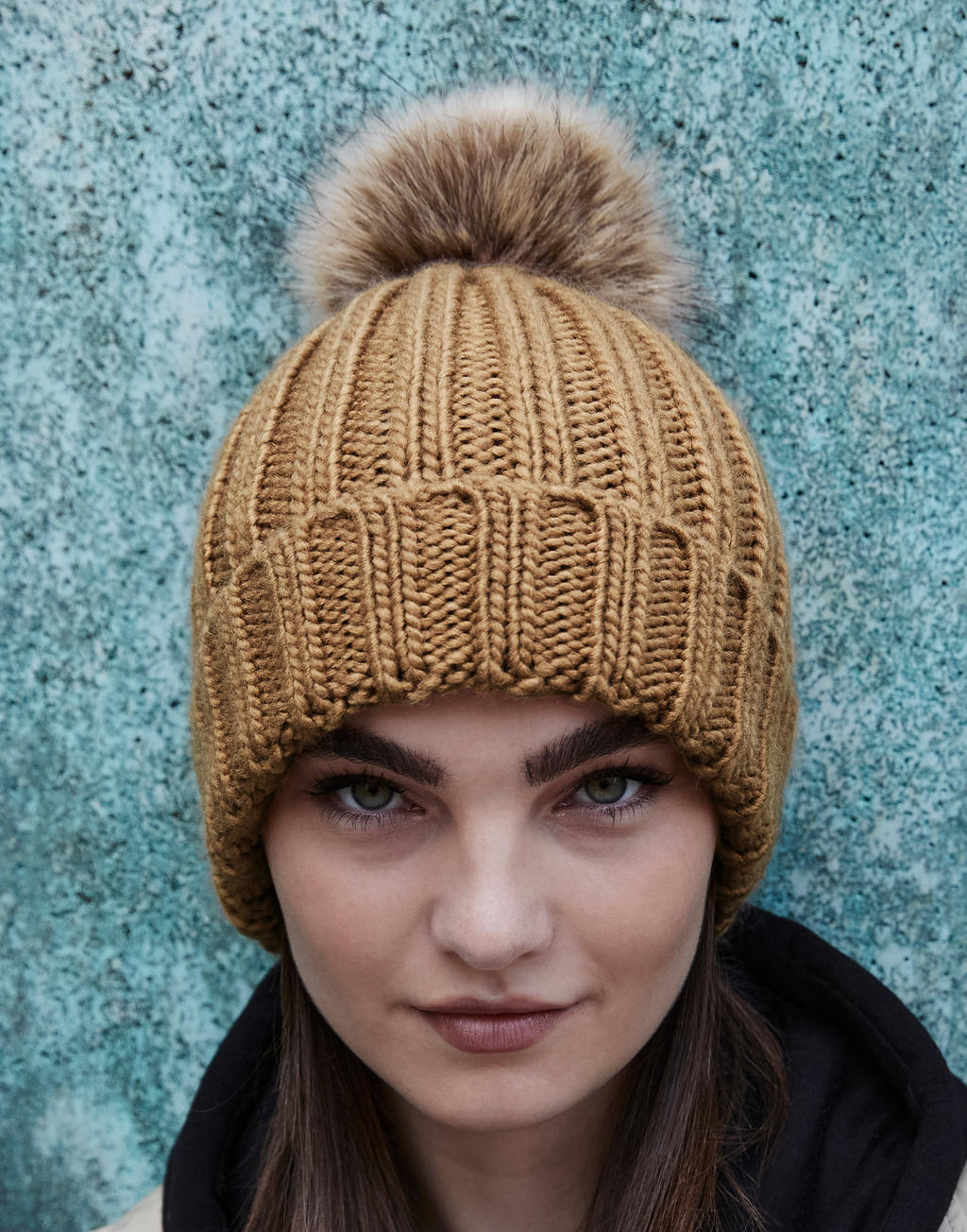 Beechfield B412 Fur Pop Pom Chunky Beanie