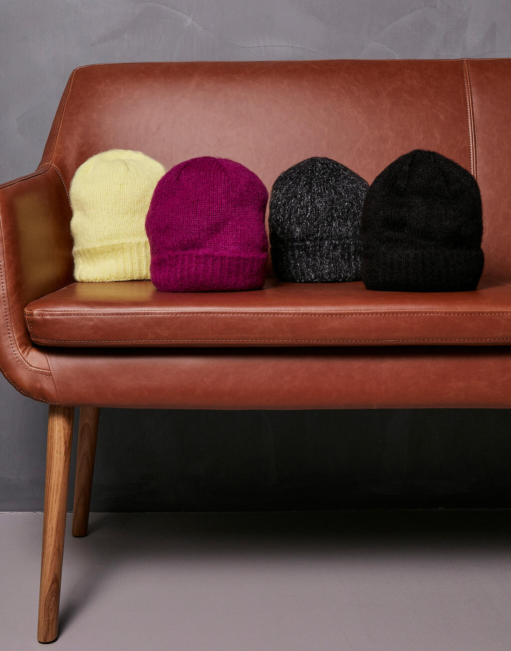 Flexfit 1503A Soft Acrylic Beanie günstig besticken lassen