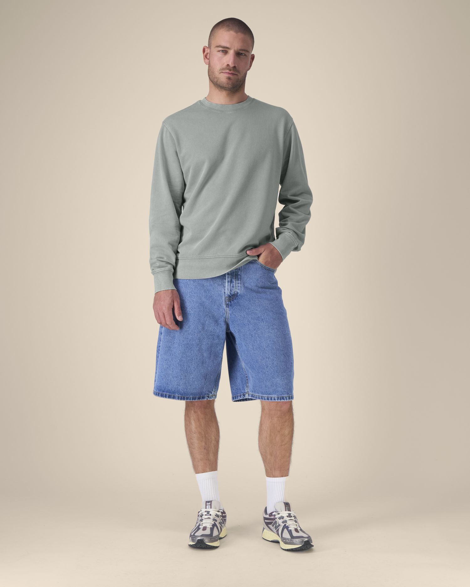 Stanley/Stella STSU085 Matcher Vintage Das Garment-Dyed Rundhals-Unisex-Sweatshirt aus French Terry