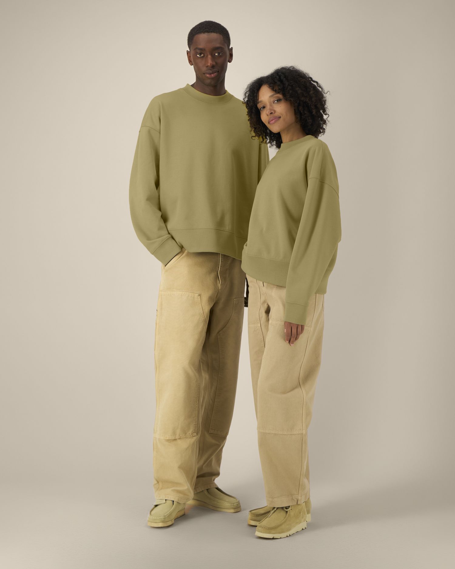 Stanley/Stella STSU255 Ryler Das Boxy Rundhals-Unisex-Sweatshirt aus recycelter Baumwolle