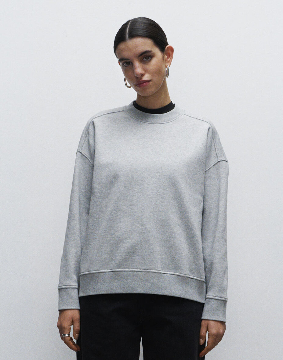 True Blanks "by H&M Group" 1112596-1148746 Womens Oversized Sweatshirt
