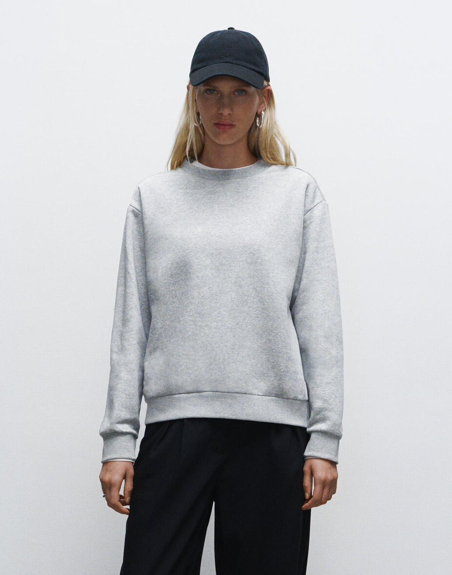 True Blanks "by H&M Group" 1148351 Womens Regular Sweatshirt